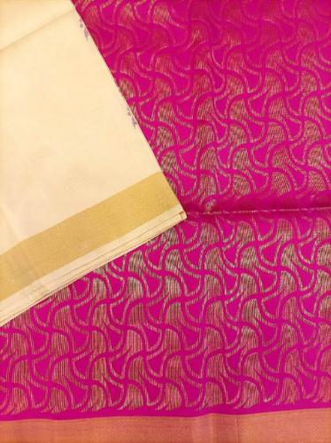 SOFT SILK SAREE WITH BLOUSE