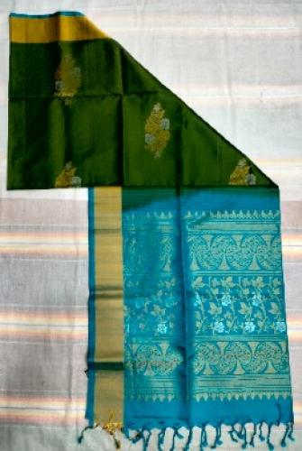 SOFT SILK SAREE WITH BLOUSE