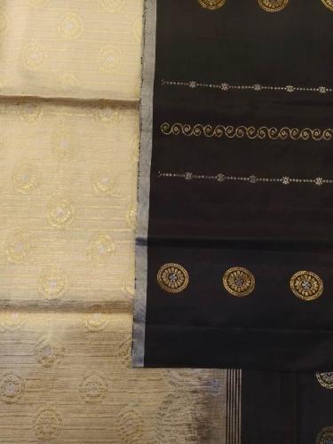 SOFT SILK SAREE WITH BLOUSE