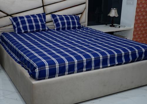 EXPORT BEDSHEET+2 PILLOW COVER 