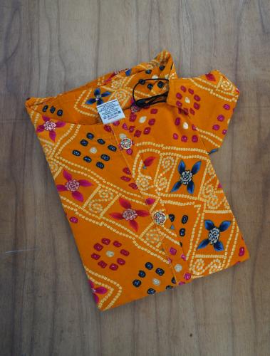 POWERLOOM KURTHIES RAYON L SIZE