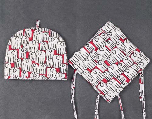 EXPORT BREAD BASKET & TEA COSY SET EBTS